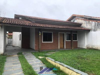 Casa para venda em Peruíbe