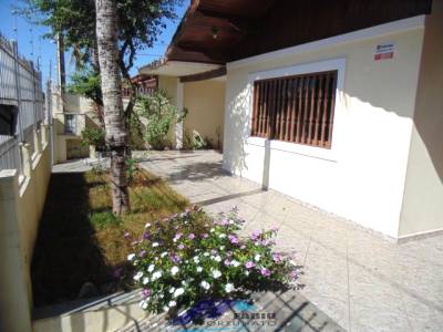 Casa para venda em Peruíbe